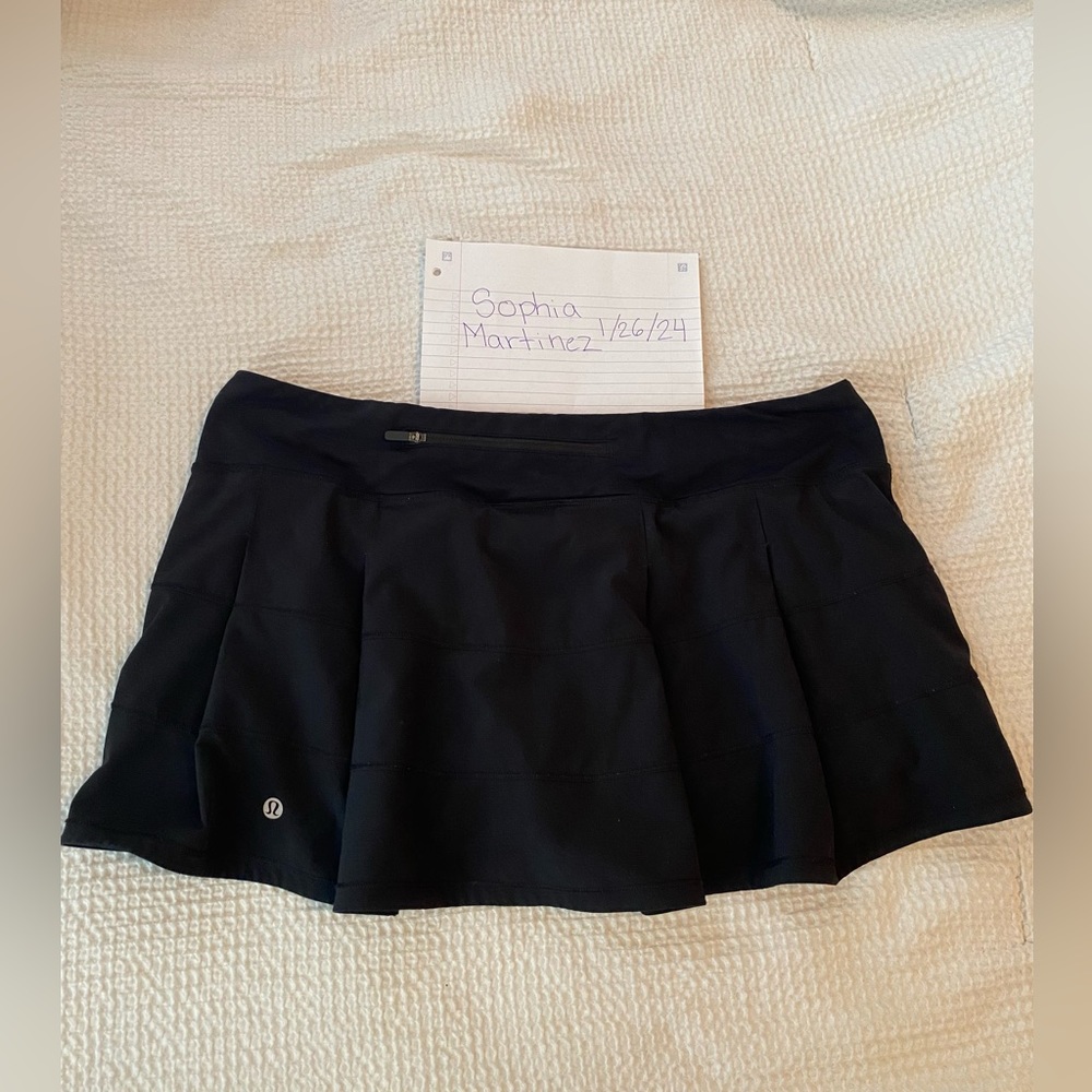Lululemon black pace rival skirt size 12